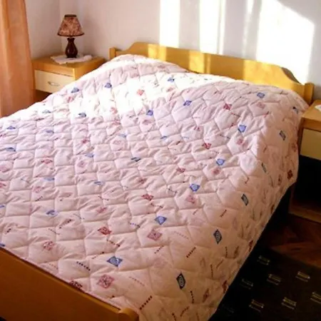 Apartment Stipan - 80 M From Sea Slatine