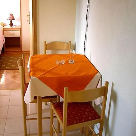 Stipan - 80 M From Sea Apartment Slatine